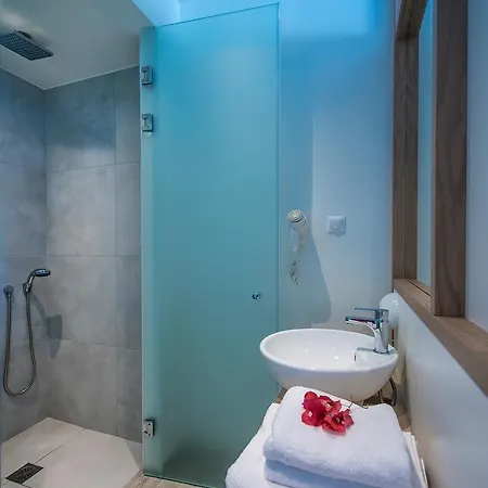 Hotel Enorme Armonia (adults Only)